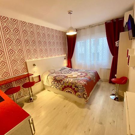 Muchomadrid Apartments Ngoại thất bức ảnh