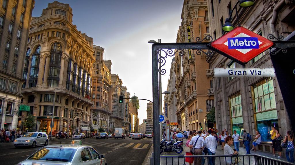 Muchomadrid Apartments Ngoại thất bức ảnh